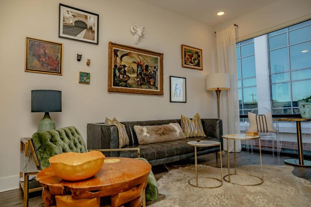 The Hive 302 King With Balcony Ξενοδοχείο Ουίλμινγκτον Εξωτερικό φωτογραφία
